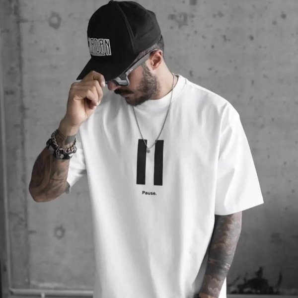 Gucso Erkek Bisiklet Yaka Siyah Beyaz Şeritli Pause Yazı Baskılı Oversize T-Shirt - Beyaz (M Beden)